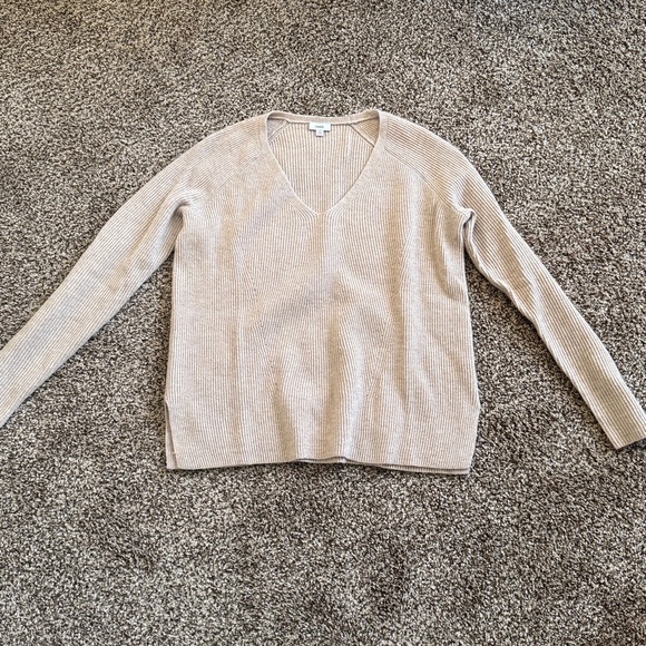 Vince Cashmere Wool Sweater Medium V Neck Ribbed Beige Tan Neutral Womens - Picture 3 of 6